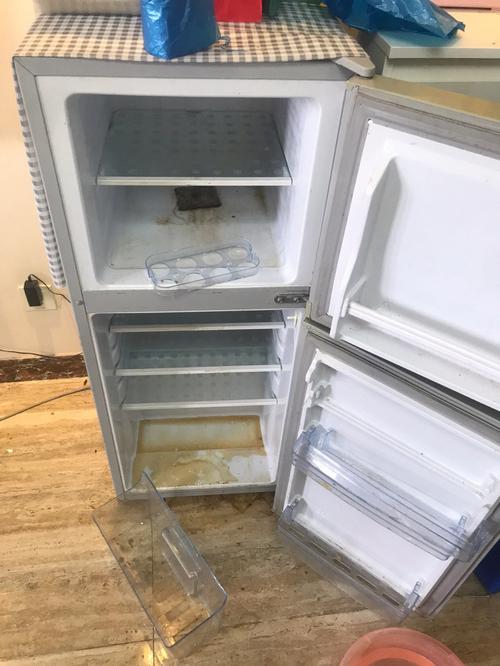 冰箱除臭最快的方法